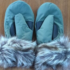 Eddie Bauer Green Down Mittens with Faux Fur Trim